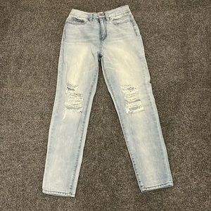 SO  high rise Mom Jean size 5 27” waist